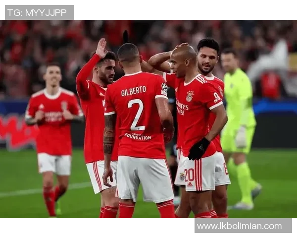 尤文图斯狂胜本菲卡6比2足总杯赛场精彩瞬间回顾