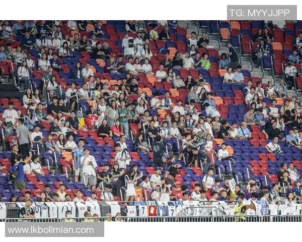 欧联杯激战AC米兰与尤文图斯战成平局全场气氛火爆引发热议