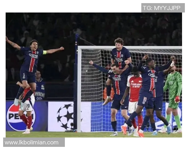 意甲激战巴黎圣日耳曼逆转曼联上演惊心动魄的三球大战与十大精彩进球回顾
