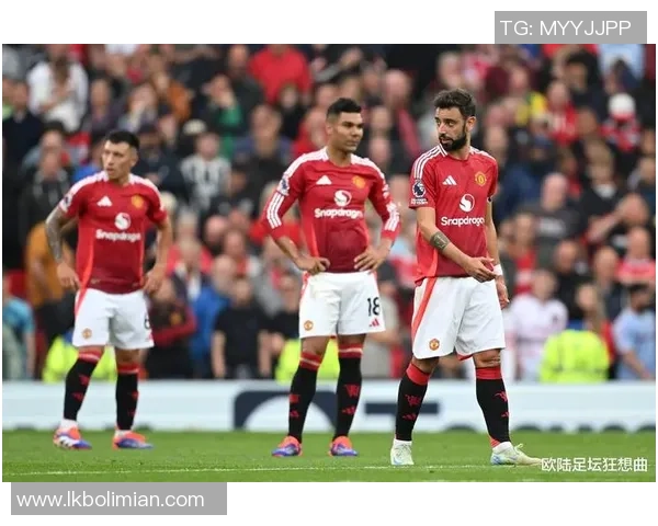 巴萨友谊赛大胜曼联四球逆转全场观众热情高涨赛后点评精彩纷呈